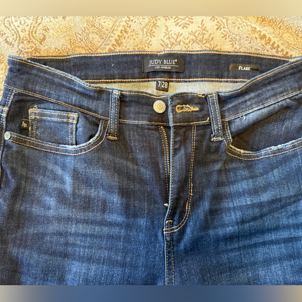 Judy Blue Mid-Rise Dark Wash Flare Jeans